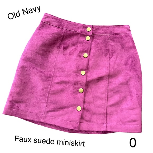 Old Navy Dresses & Skirts - Old Navy faux suede skirt miniskirt snap detail   size 0